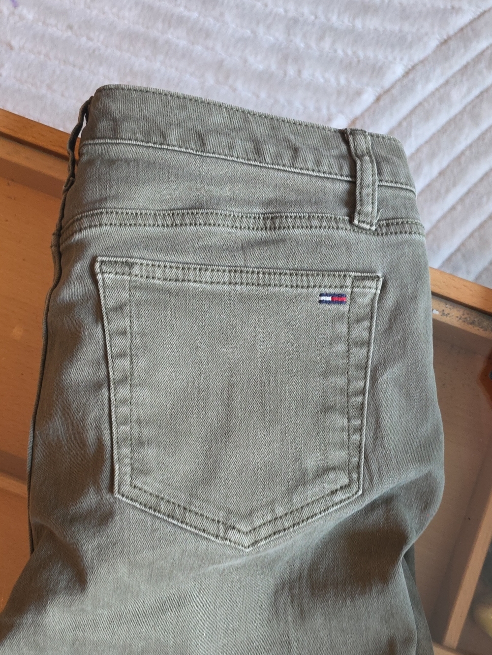 Tommy Hilfiger Olive Green Jeans - Casual Straight Fit